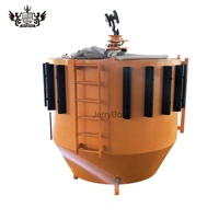 Bouée d'amarrage polyvalente pour yachts, bateaux de travail et navires, utilisable dans différentes industries maritimes et par différents utilisateurs