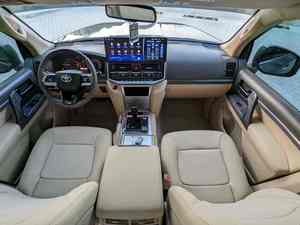 Toyota Land Cruiser V8 4.5L Automático SUV Usado de Aceleración Rápida - Product Image 5