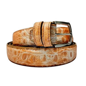 Ceinture en cuir classique à effet croco, design durable pour un usage quotidien décontracté ou professionnel, ceinture en cuir à effet croco de qualité supérieure - Product Image 4