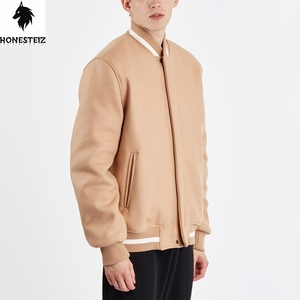 แจ็กเก็ตขนสัตว์ของผู้ชายคอปกตั้งสบายตัวอักษรอบอุ่นกันลมน้ำหนักเบาราคาสมเหตุสมผล - Product Image 3