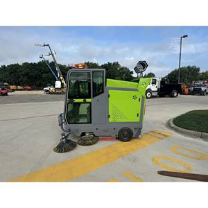 Balayeuse de rue intelligente à énergie nouvelle 2025 YX-G22D, applicable aux exploitations agricoles, avec composants essentiels : moteur, pompe, engrenage - Product Image 4