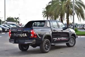 NUEVO TOYOTA HILUX ADVENTURE 2026, TRANSMISIÓN AUTOMÁTICA, DOBLE CABINA, 4 PUERTAS, MOTOR DIÉSEL 4.0L TURBO, FAROS LED, SUV 200-250PS - Product Image 4