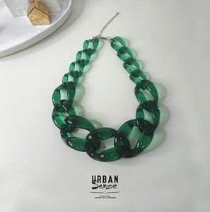 Collier de perles en résine perlée personnalisé fait à la main pour femmes dames filles-imitation en forme de lune mignonne à la mode faite en inde pour les mariages - Product Image 2