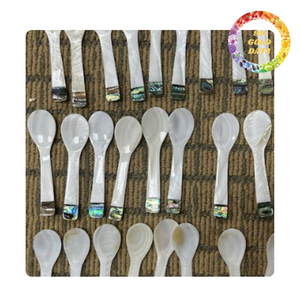 Cuillères et fourchettes en nacre fabriquées à la main | Accessoire parfait pour les connaisseurs de caviar | Fourniture d'usine au Viet Nam - Product Image 4