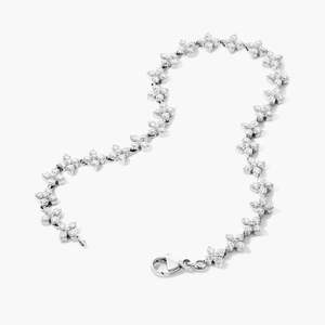 Bracelet en or massif 14 carats certifié IGI 5CT avec diamants cultivés en laboratoire de coupe ronde avec un design exclusif et pour chaque destin - Product Image 1