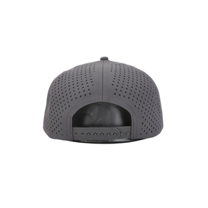Gorra de Golf Personalizada de 7 Paneles con Logotipo de Silicona Personalizado, Orificios Cortados con Láser, Gorra Snapback de Golf, Fábrica Injae Vina Vietnam VN - Product Image 5
