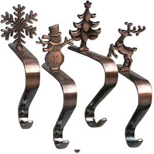 Soporte de calcetín de metal simple para Navidad Gancho de hierro mínimo para colgar medias y decoración de vacaciones en casa - Product Image 2