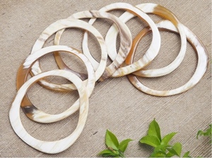 Brazaletes de cuerno de búfalo Pulseras Pulsera de joyería de cuerno de vaca Venta caliente para hecho a mano Brillante pulido de La India - Product Image 3