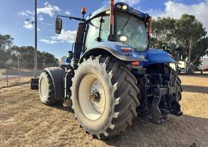 Tracteur à Cultures en Rangées New Holland T8.380 2015 d'Occasion avec Composants Clés du Moteur - Product Image 2