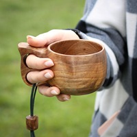 Tasse Kuksa en bois durable faite à la main, écologique, légère, design personnalisé, mug de camping sculpté moderne pour équipement de survie, nature