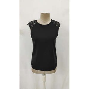Blusa de Crepé Importada de Manga Corta y Cuello Redondo para Mujer, 34538 - Negra - Product Image 3