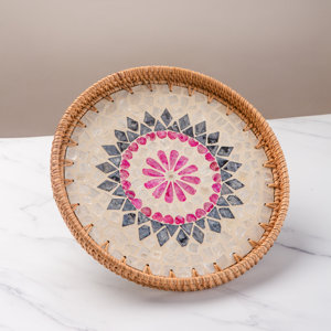 Bandeja de mimbre tejida a mano con perlas Madre, bandejas con estampado hechas a mano, venta al por mayor, hechas en Vietnam - Product Image 1