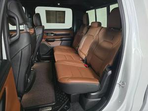 Auto Usado Confiable, Ram 1500 Limited Longhorn 2024, 4 Puertas, Cabina Doble, 4x4, 5.6 pies SB - Product Image 4