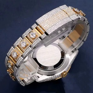 Venta al por mayor suministro de oro helado Mossinate diamante reloj elegante Hip Hop moda para hombres disponible a precio de fábrica - Product Image 4