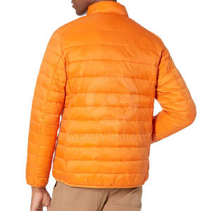 Vestes matelassées en nylon/polyester de style personnalisé avec col montant, logo frontal, respirantes, écologiques, manches longues pour hommes, vente en gros - Product Image 2