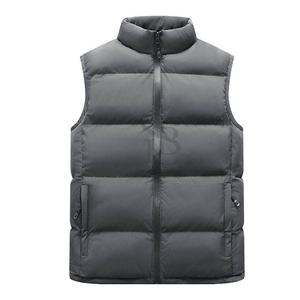 Chaleco brillante sin mangas con burbujas para hombre, chaqueta acolchada impermeable de invierno, transpirable, ligera, con logotipo personalizado, chaleco acolchado OEM - Product Image 3