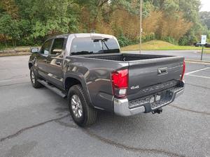 โตโยต้า ทาโคมา SR5 V6 ดับเบิ้ลแค็บ 4WD ปี 2019 สำหรับขาย - Product Image 5