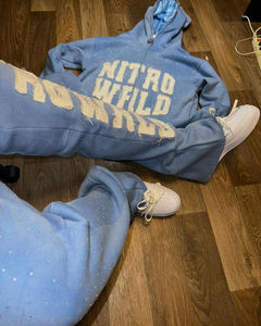 Sweat à capuche zippé et joggeurs Sportswear Survêtements Strass Sweats à capuche personnalisés Survêtement Pantalon de survêtement évasé et ensemble de sweat à capuche zippé - Product Image 6
