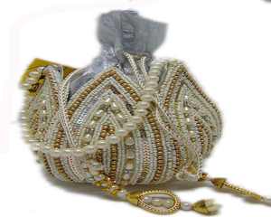 กระเป๋า Potli ของเจ้าสาว,กระเป๋าทรงเรียวสีทองและสีเงิน - Product Image 1