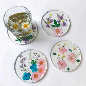 Sous-verres floraux élégants pour boissons Tapis de tasse ronde Fleurs Protection de table ajoutant une touche décorative Tables basses Décoration intérieure - Product Image 4