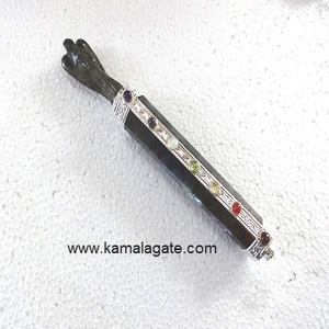 Vente en gros de pierres précieuses en cristal d'agate naturelle 7 chakra, baguette de guérison Reiki sculptée à la main en pierre semi-précieuse - Product Image 4