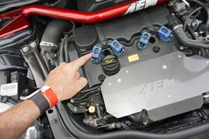 รถมือสองแบบมีหลังคาแข็ง เกียร์ธรรมดา 6 สปีด - Product Image 4