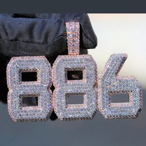 Venta al por mayor VVS Moissanite bicolor personalizado 886 número chapado en oro blanco de alta calidad fiesta Unisex completamente helado forma brillante - Product Image 1