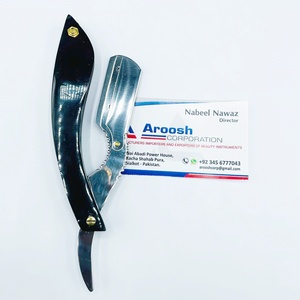 Rasoir manuel professionnel en gros Rasoir pliant avec logo personnalisé manche en bois durable en acier inoxydable barbier - Product Image 2