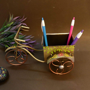 Soporte para Bolígrafos con Forma de Triciclo, Mini Soporte Decorativo para Escritorio de Oficina en Casa, Organizador de Escritorio y Artículo de Decoración Elegante - Product Image 3