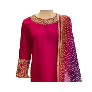 Fabrication de robes Shalwar Kameez de créateur fantaisie à broderie lourde style pakistanais et indien pour femmes - Product Image 5