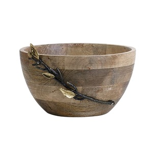 Diseño hecho a mano Almacenamiento de frutas Cuenco de madera Acabado de nuez de alta calidad estándar Cuenco portátil para servir alimentos - Product Image 1