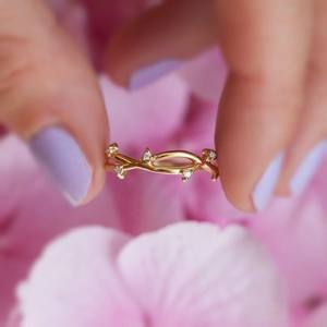 Meilleur prix, cadeau pour femme/fille, mariage, incroyable bague en or jaune 10 carats, branche torsadée, sertie de diamants naturels, style classique - Product Image 1