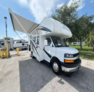 Autocaravanas y Remolques de Viaje T-h-o-r C-h-a-t-e-a-u 2-2-E-C Usados, Años 2023, 2024 y 2025 - Product Image 6