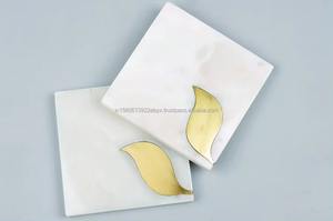 เสื่อและแผ่นรองจานลายหินอ่อนสำหรับตกแต่งโต๊ะจำนวน4ชิ้น - Product Image 6