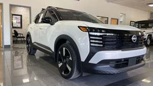 Nissan Kicks SR AWD Plus 2025 Usado en Buen Estado, Sin Accidentes, Volante a la Izquierda/Derecha - Product Image 5