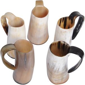 Mug en corne de buffle - Écologique, fait main, matériau organique, design moderne pour whisky et bière - Product Image 1