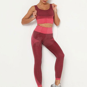 Conjunto de yoga para mujer, ropa informal de talla grande con patrón sólido, disponible, a precio bajo, fabricado en Pakistán - Product Image 2