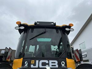 Tractor JCB FASTRAC 8330 del 2020 en venta - Product Image 5