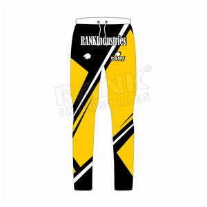 Yüksek Kalite Özelleştirilmiş Renkli Futbol Forması %100 Polyesterden Üretilmiş Takım Giysisi Futbol Forması Seti Satılık - Product Image 3