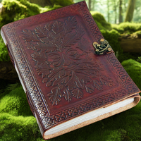 Diario/Agenda de Cuero Genuino con Diseño del Hombre Verde Celta Grabado, Hecho a Mano, Personalizable, Encuadernado Cosido, 100 Hojas