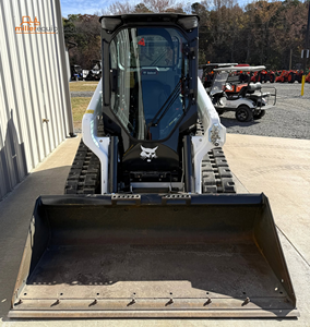 Cargadora de orugas compacta B-O-B-C-A-T T66 de 74 HP con motor diésel, dirección deslizante, sistema hidráulico de alto flujo, equipo de construcción CTL en venta - Product Image 2
