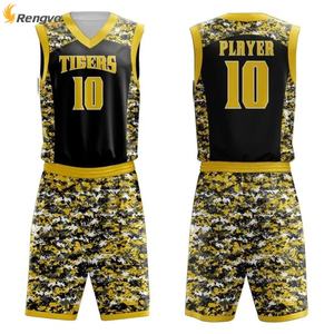 Uniformes de Baloncesto de Alta Calidad OEM al por Mayor, Colores y Logotipos Personalizados, Impresión Digital, Transpirables, de Secado Rápido, Cuello en V - Product Image 1