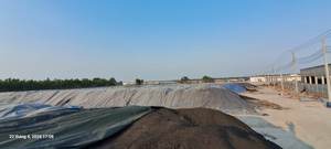 Engrais conditionneur de sol organique pour fumier de poulet Engrais en poudre riche en humus OEM Utilisation par les plantes Qualité d'exportation Nature Boost Supply - Product Image 5