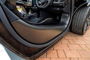 McLaren Senna Convertible 2019, Usado en Excelentes Condiciones - Product Image 2