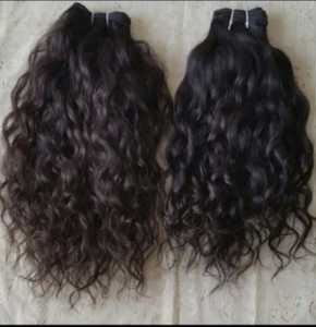 Extensions de cheveux bruts indiens vierges du temple d'un donneur profond Texture naturelle bouclée cuticule alignée cheveux humains non traités - Product Image 2