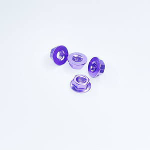 น็อตหกเหลี่ยมพร้อมหน้าแปลน DIN6923 ล็อคน็อตหน้าแปลนหยัก - Product Image 1