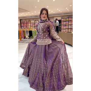 Recién lanzado Plazo Set RADHE EXPORT Hermosa seda romana a fuego lento de secado rápido Lehenga Choli Mejora tu guardarropa para fiesta - Product Image 1