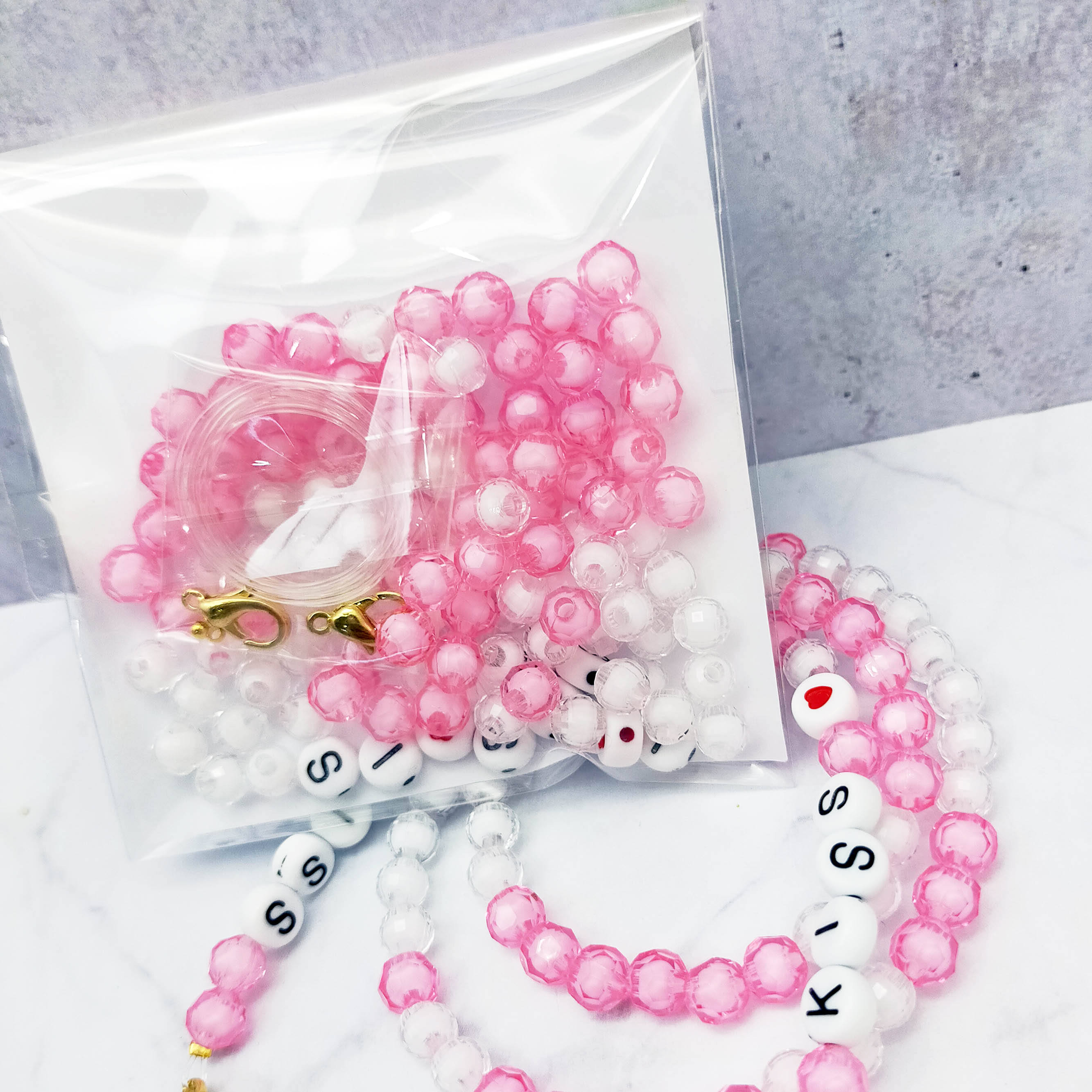 สีขาว/ชมพู