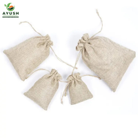 Sac de courses en jute blanc avec cordon de serrage, options personnalisables, écologique et durable pour les marchés, les centres commerciaux, les aliments et les outils