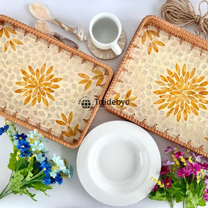 Bandeja de Servicio Móvil Moderna Tejida a Mano de Ratán Natural Premium, Organizador de Decoración para el Hogar Tradebyd - Product Image 2